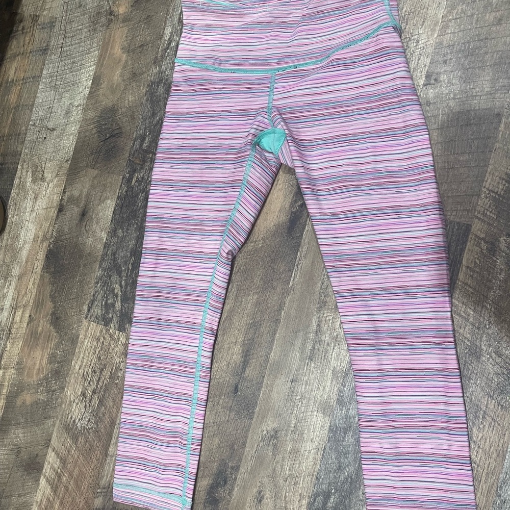 Lululemon wonderunder crops